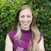 Kristen Lenau Headshot